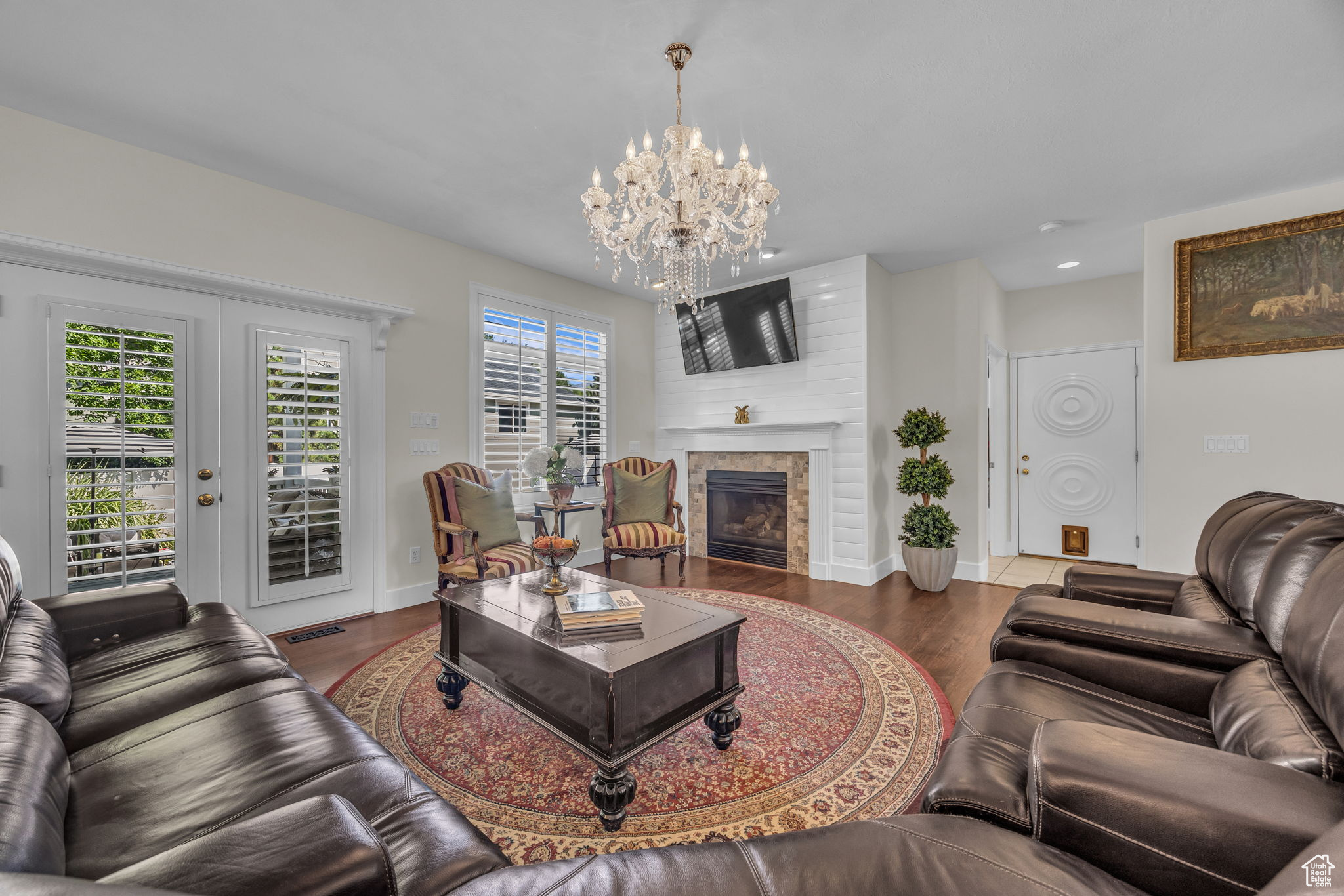 WHISPERWOOD COVE - Residential