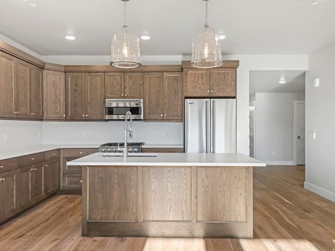 Tiny photo for 1124 W VOS CIR, Heber City, UT 84032 (MLS # 2174444)