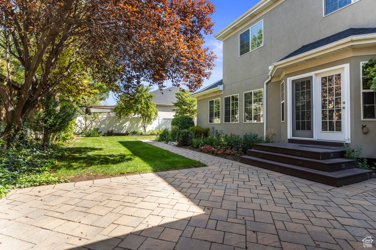 IVORY HIGHLANDS - Residential