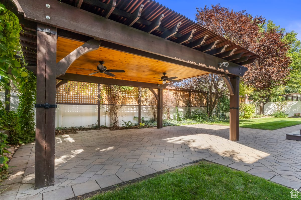 IVORY HIGHLANDS - Residential