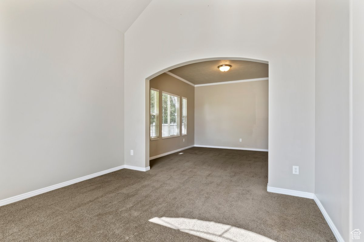 IVORY HIGHLANDS - Residential