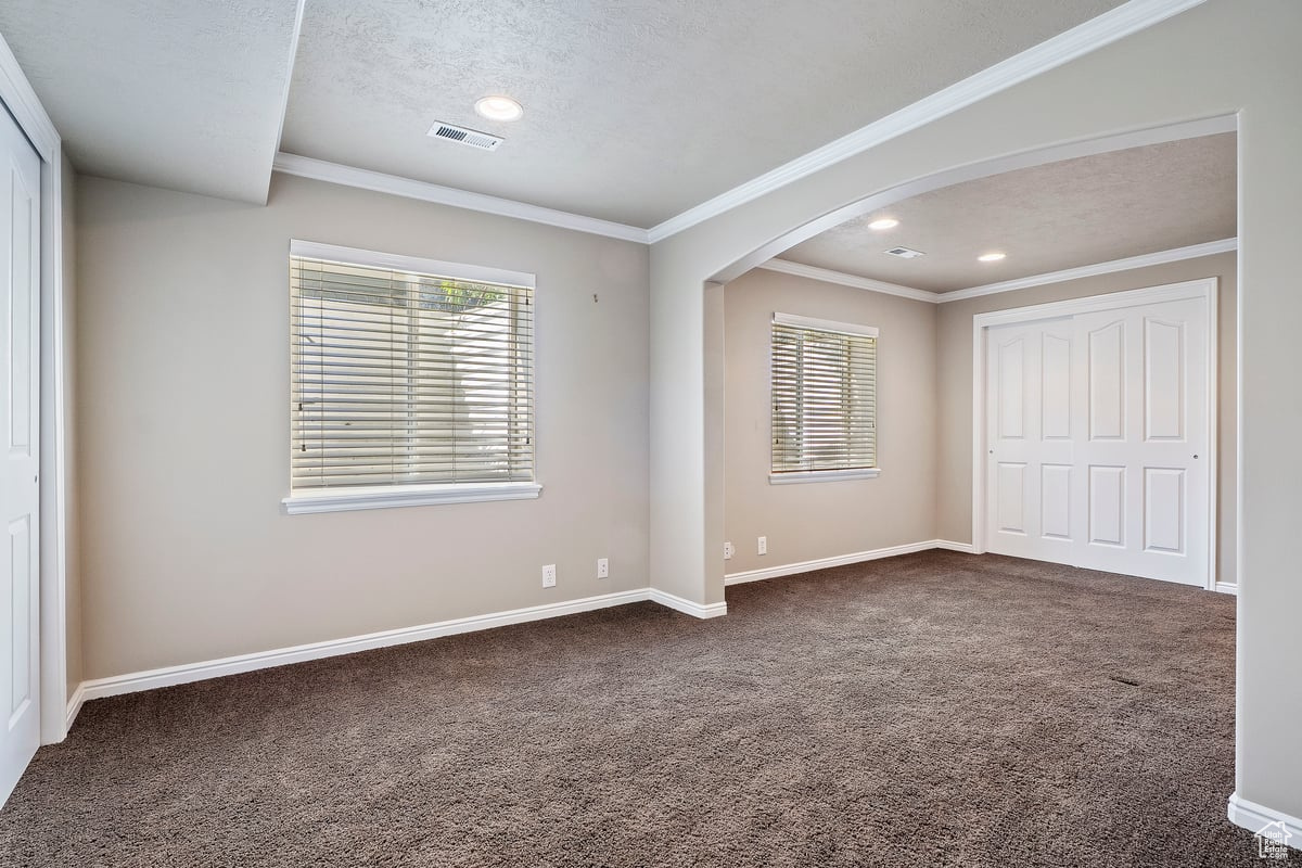 IVORY HIGHLANDS - Residential