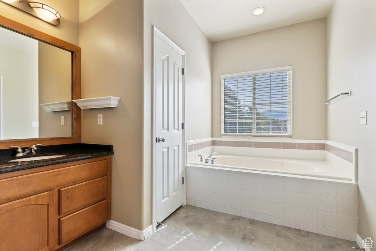 IVORY HIGHLANDS - Residential
