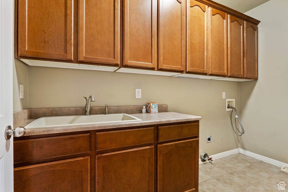 IVORY HIGHLANDS - Residential