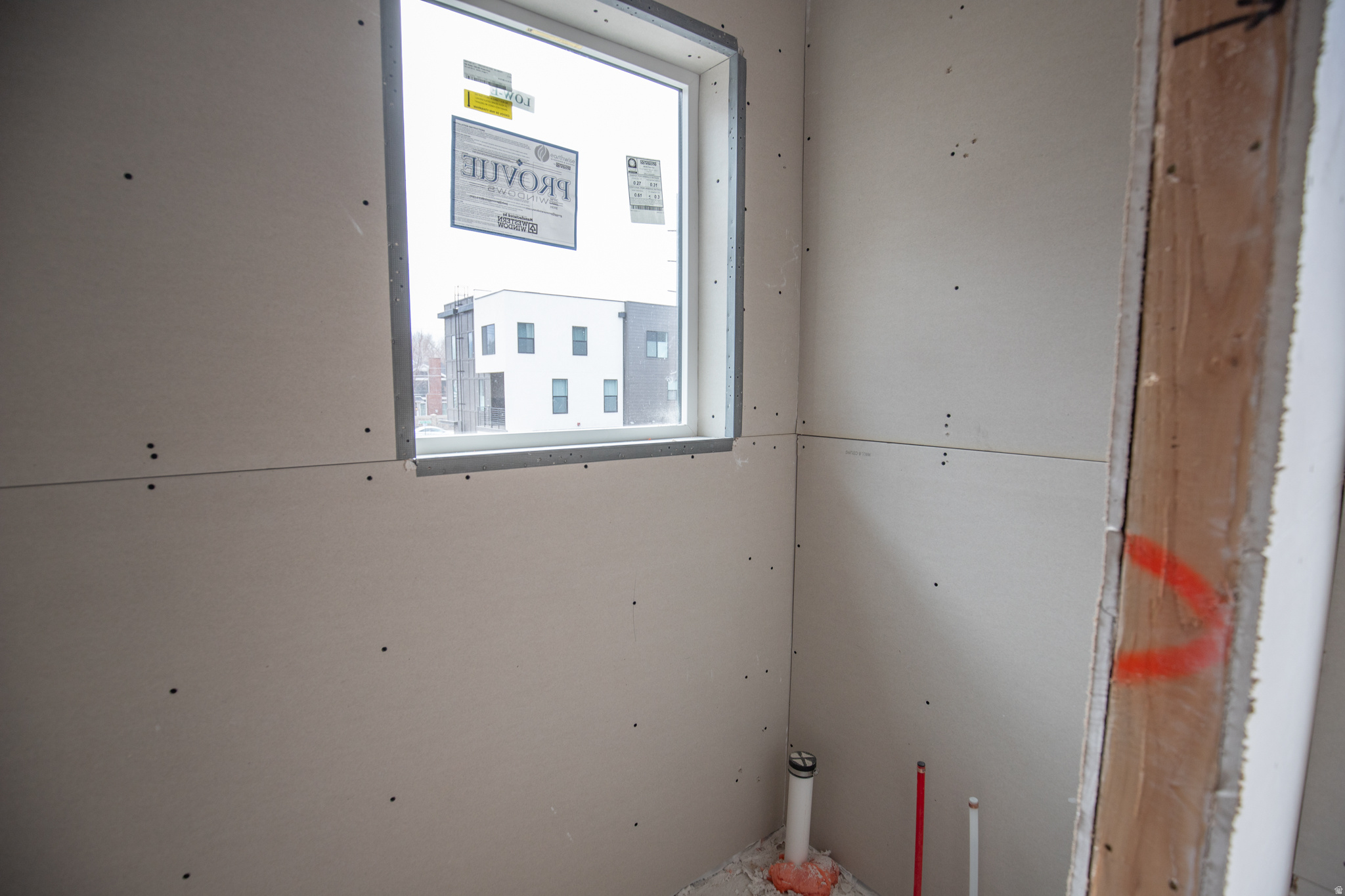 THE MONROE - Residential