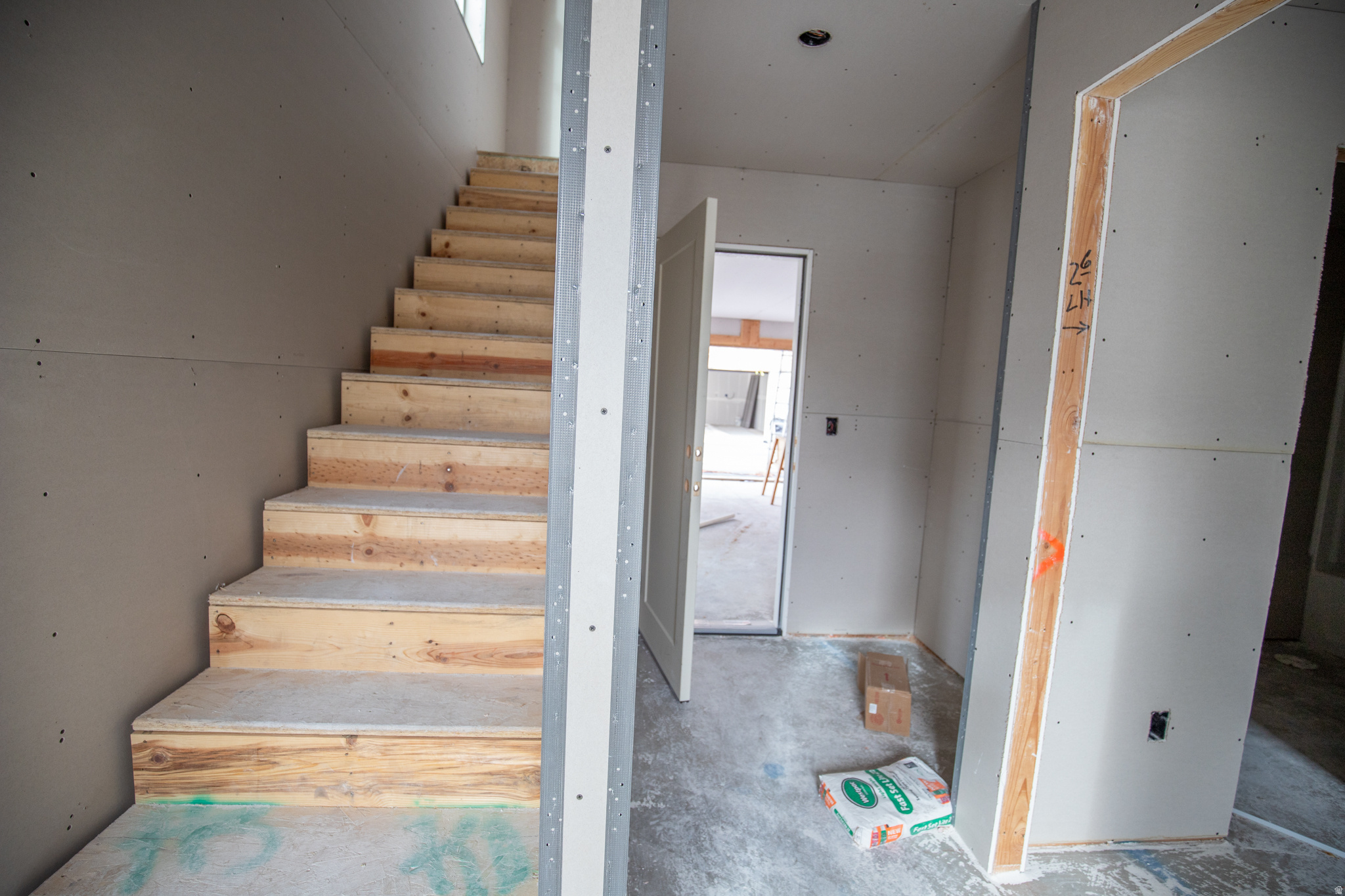 THE MONROE - Residential