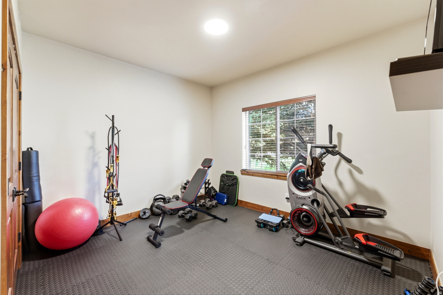 THE LODGES AT SNAKE CREEK - Residential