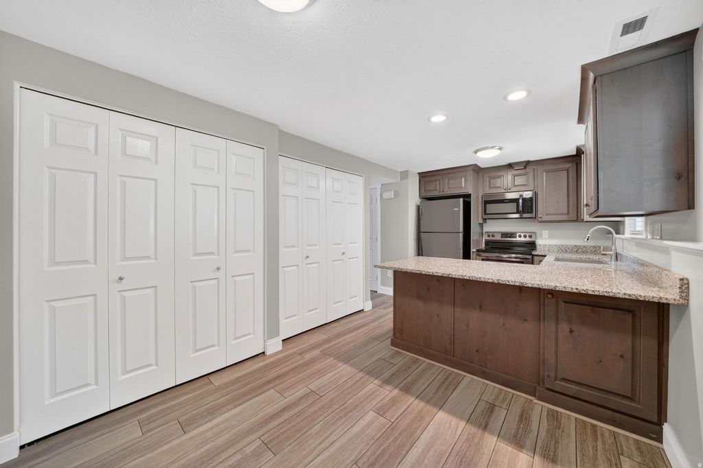 Photo of 111 CENTER ST #3A, Clearfield, UT 84015 (MLS # 2157864)