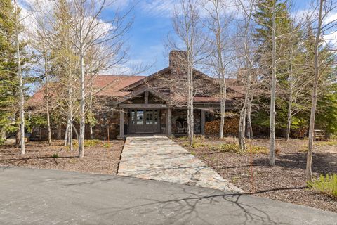 Tiny photo for 1007 E CANYON GATE RD #38, Park City, UT 84098 (MLS # 2148780)