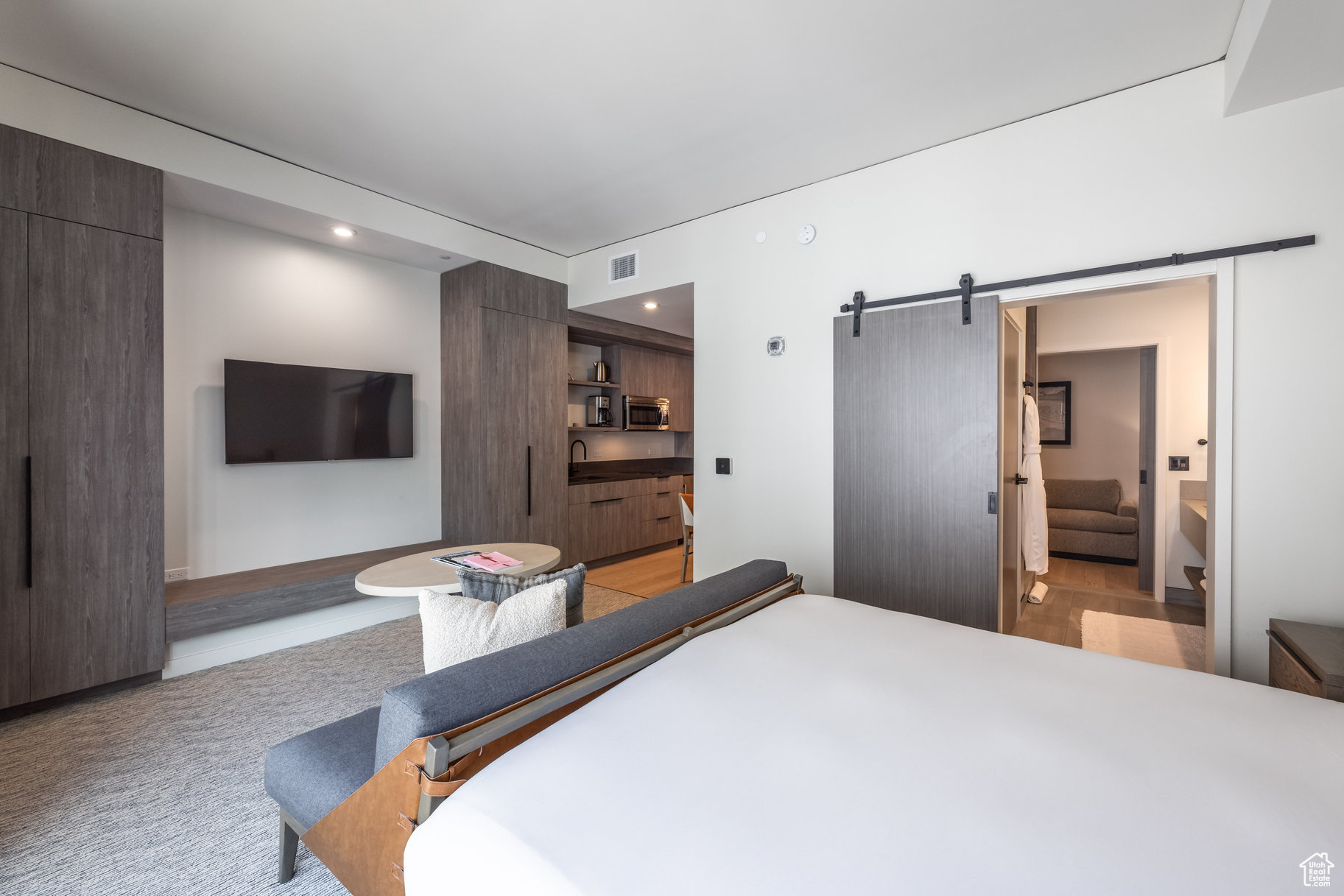 PENDRY RESIDENCES PARK CITY - Residential