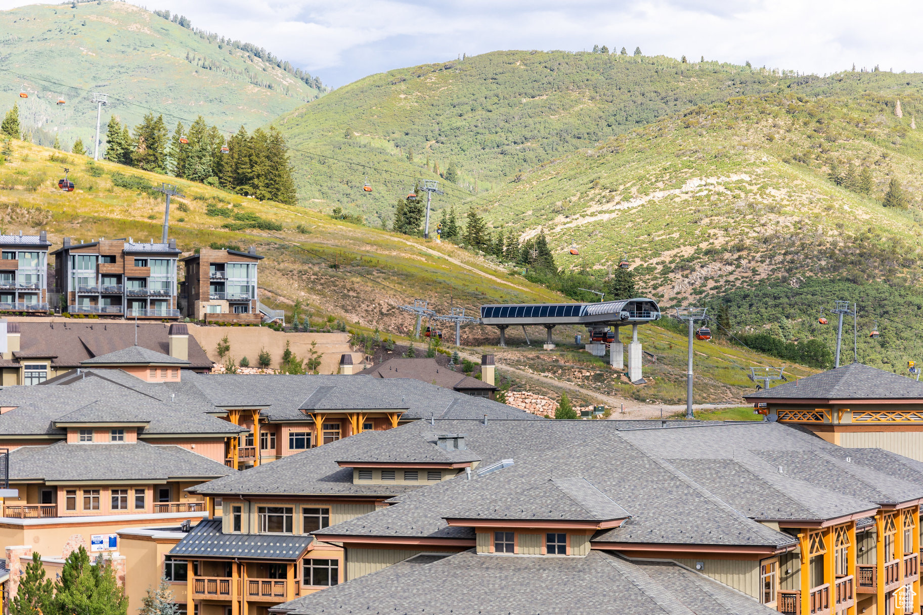 PENDRY RESIDENCES PARK CITY - Residential