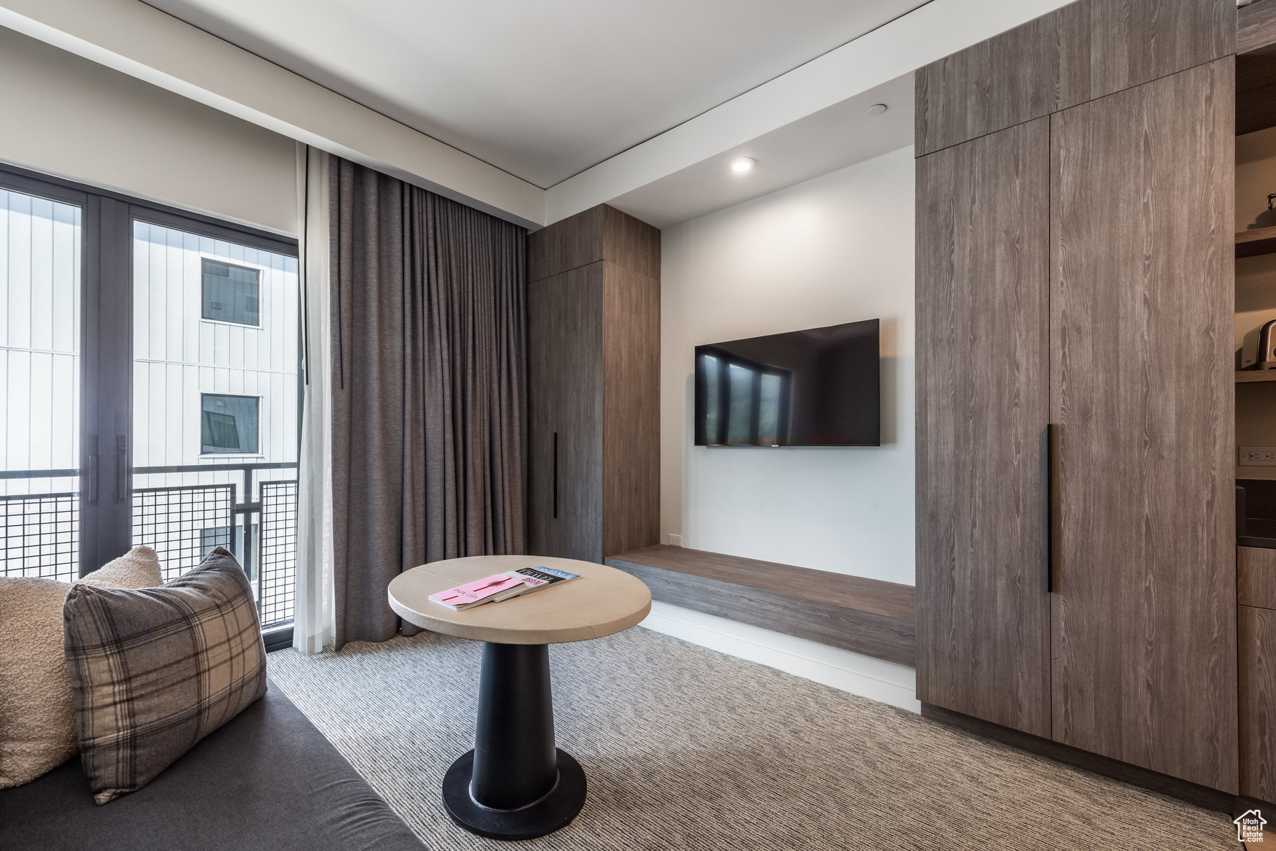 PENDRY RESIDENCES PARK CITY - Residential