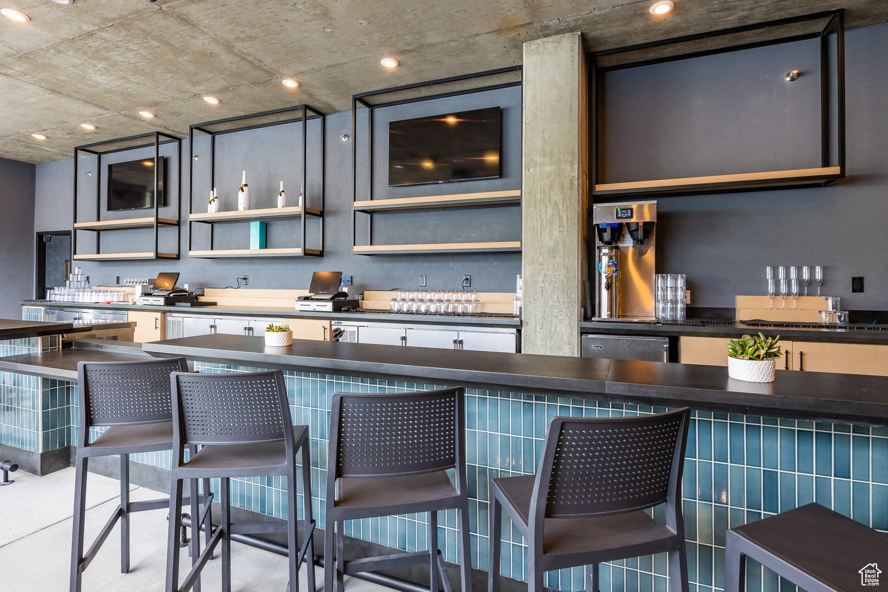 PENDRY RESIDENCES PARK CITY - Residential