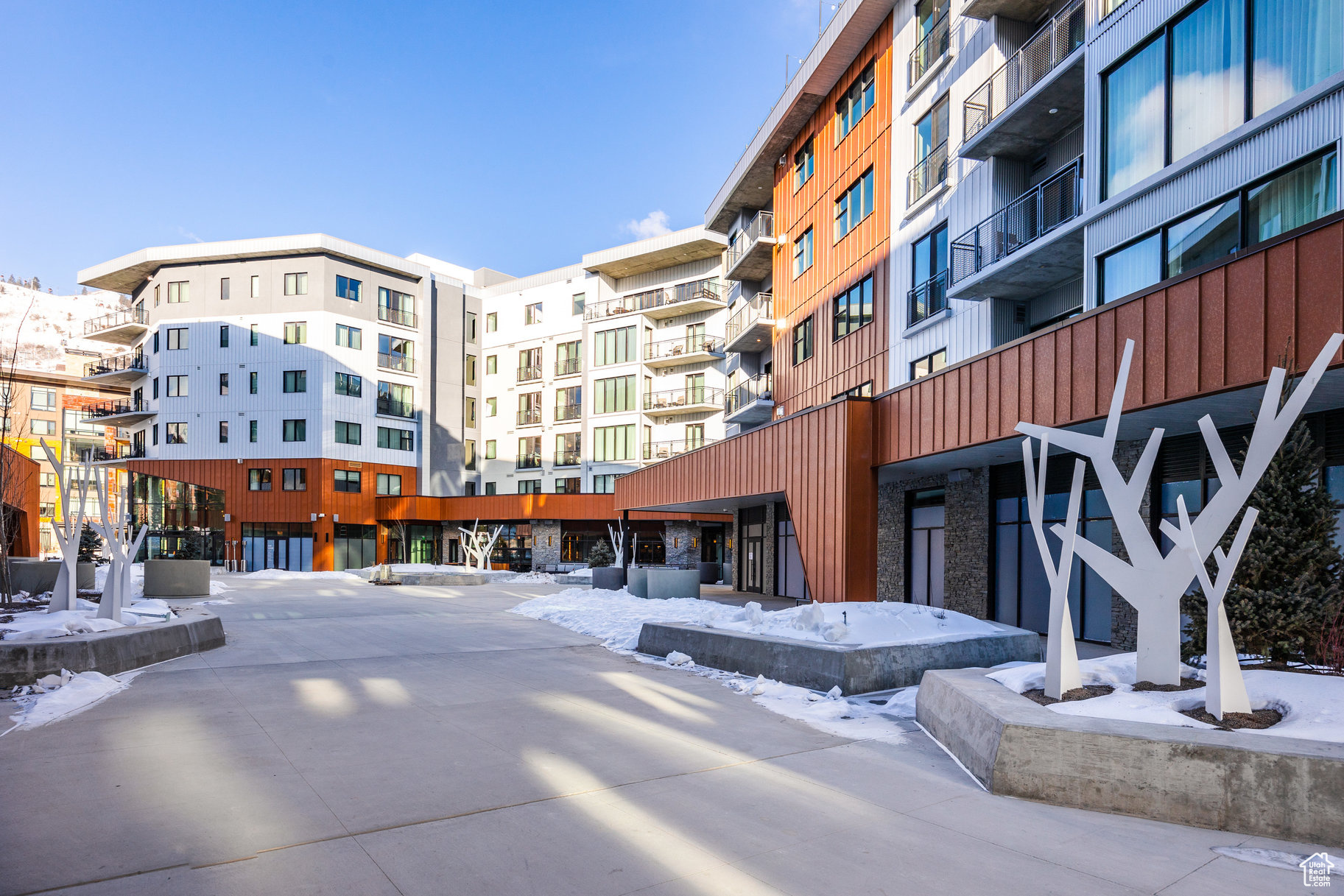 PENDRY RESIDENCES PARK CITY - Residential