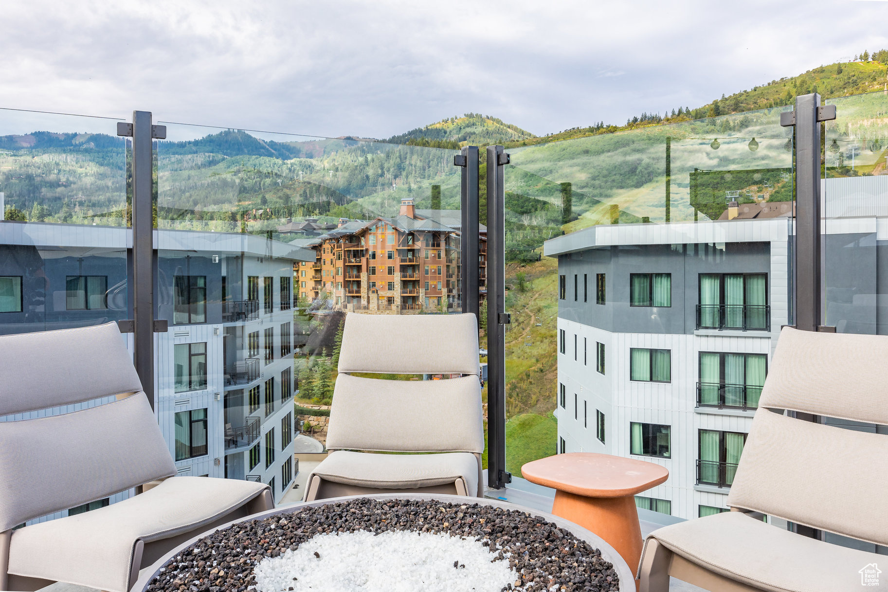 PENDRY RESIDENCES PARK CITY - Residential
