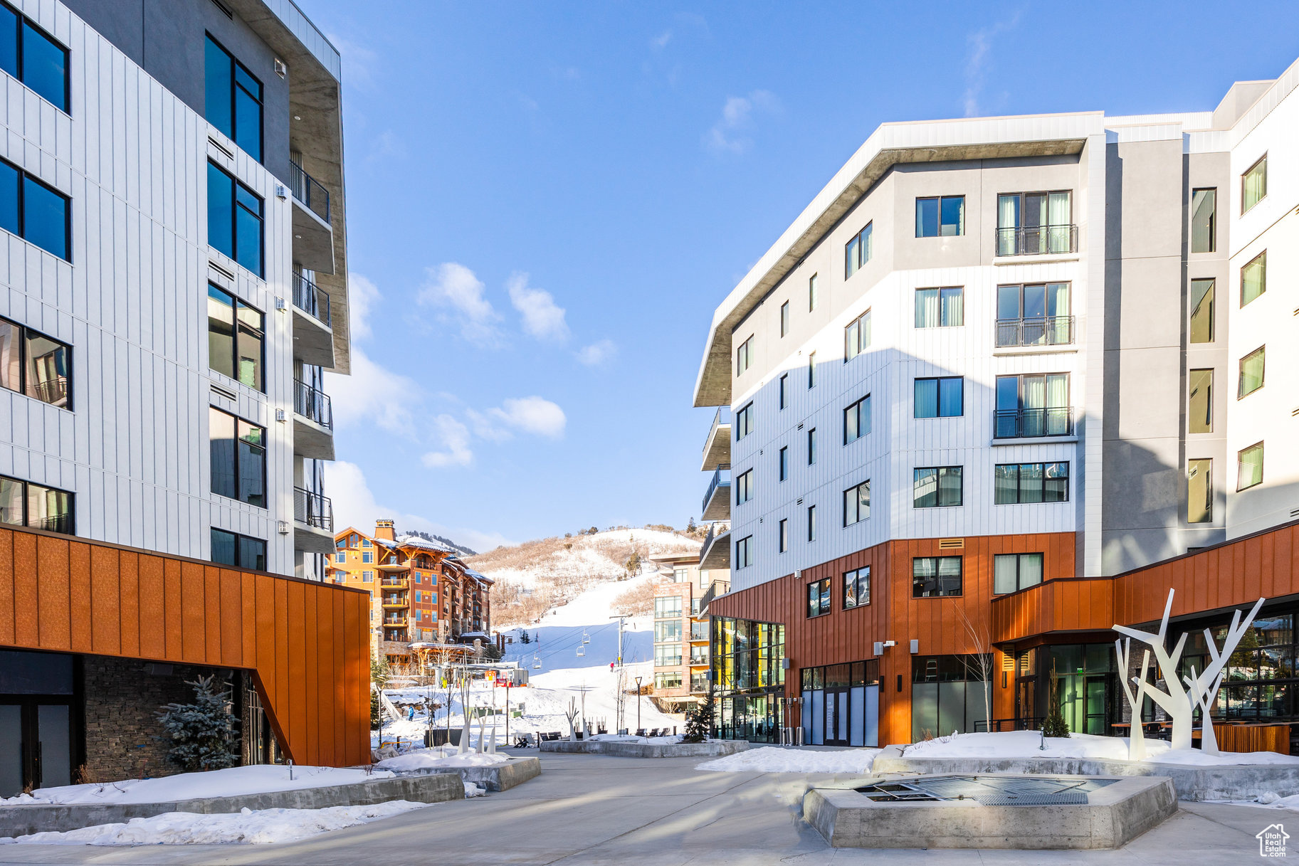 PENDRY RESIDENCES PARK CITY - Residential