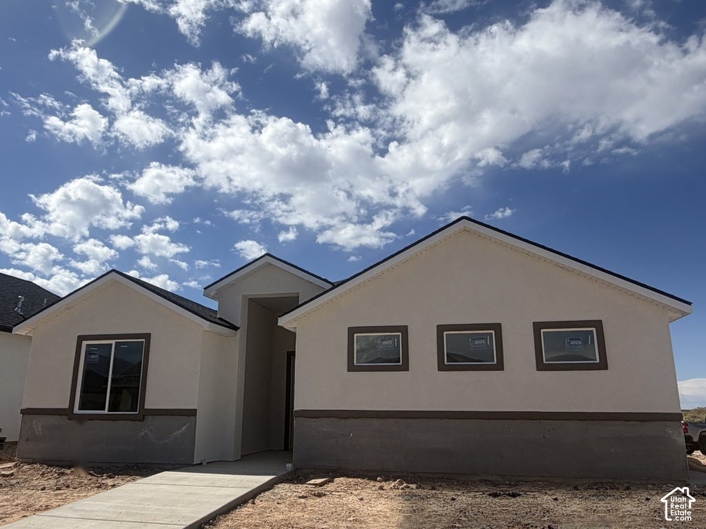 Photo of 1171 N YUCCA ST, Cedar City, UT 84721 (MLS # 2190996)