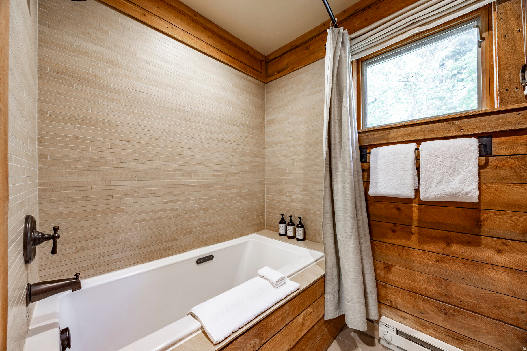 SUNDANCE COTTAGES CONDO - Residential