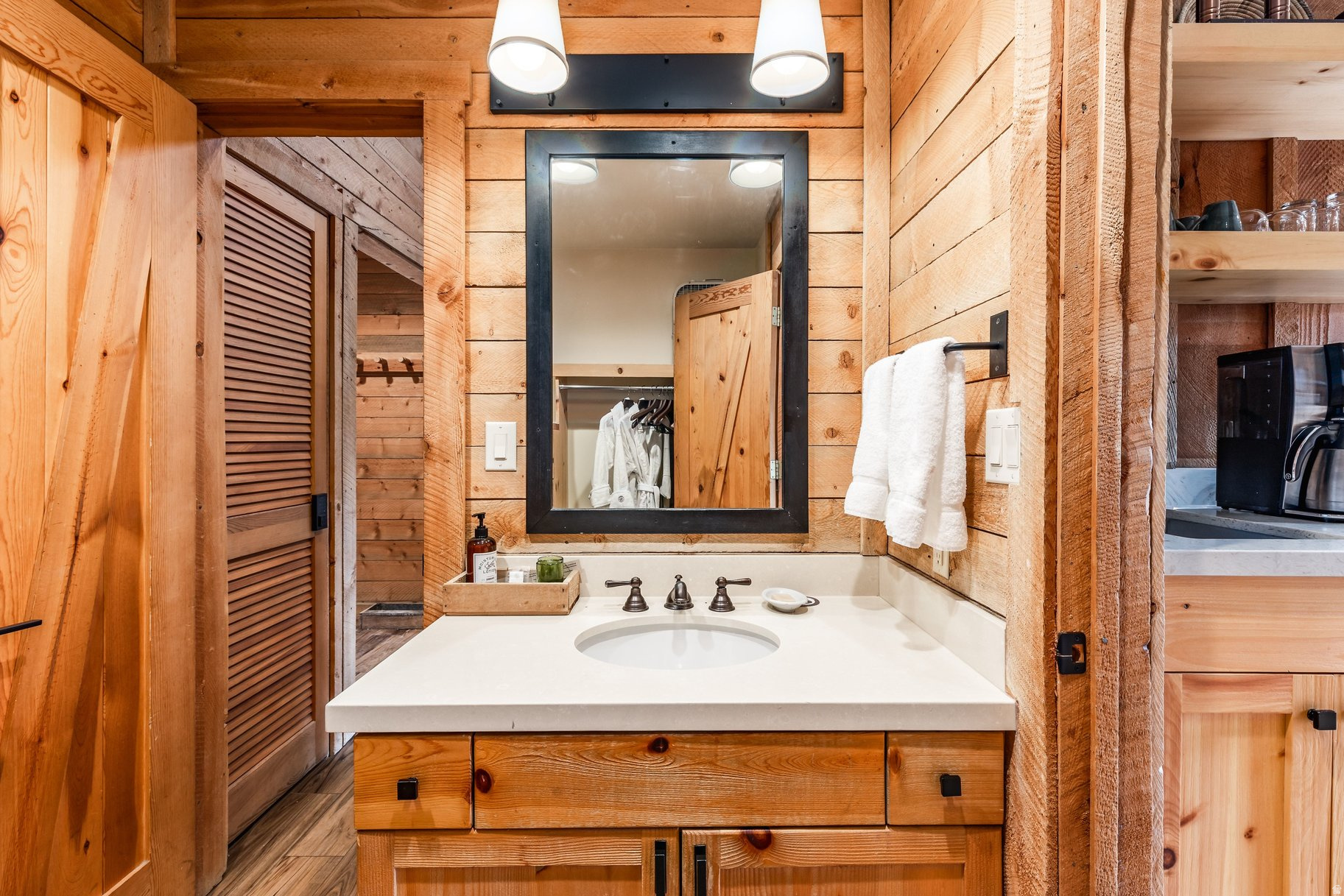 SUNDANCE COTTAGES CONDO - Residential