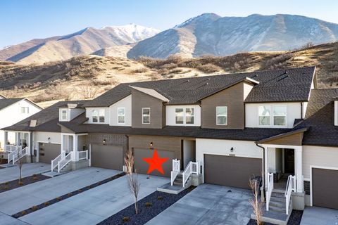 Townhouse For Sale - 4881 S Heartwood Rd<br/> Mapleton, UT 84664