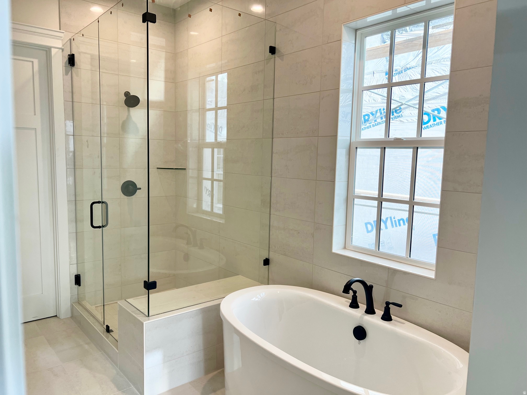 DAYBREAK - Residential