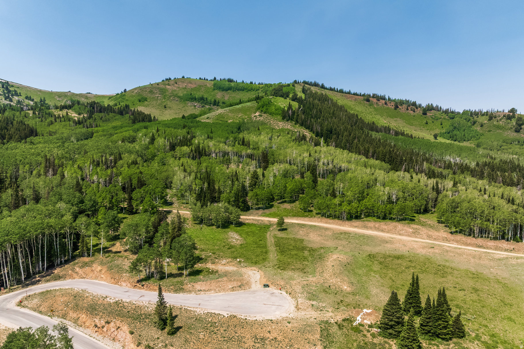 COLONY AT WHITE PINE CANYON - Land
