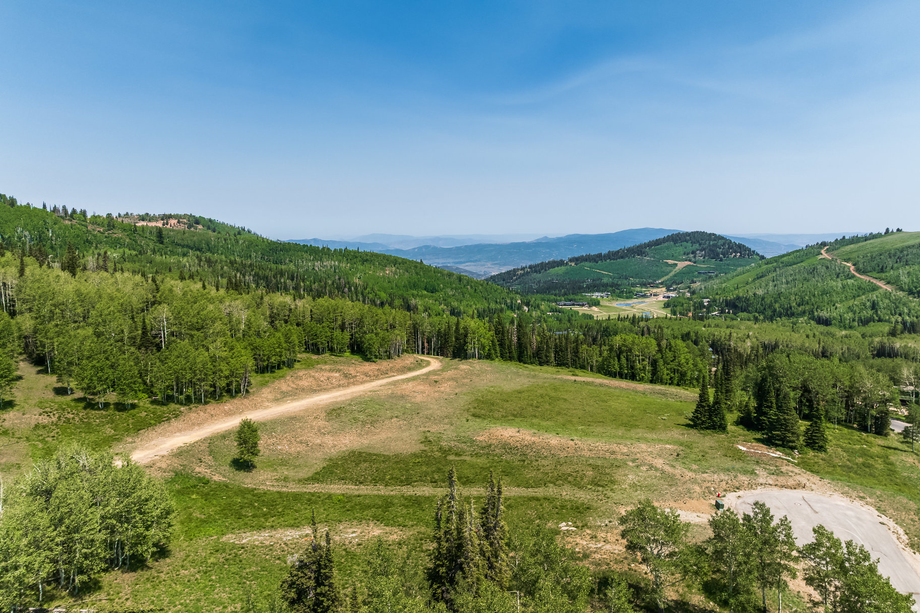 COLONY AT WHITE PINE CANYON - Land