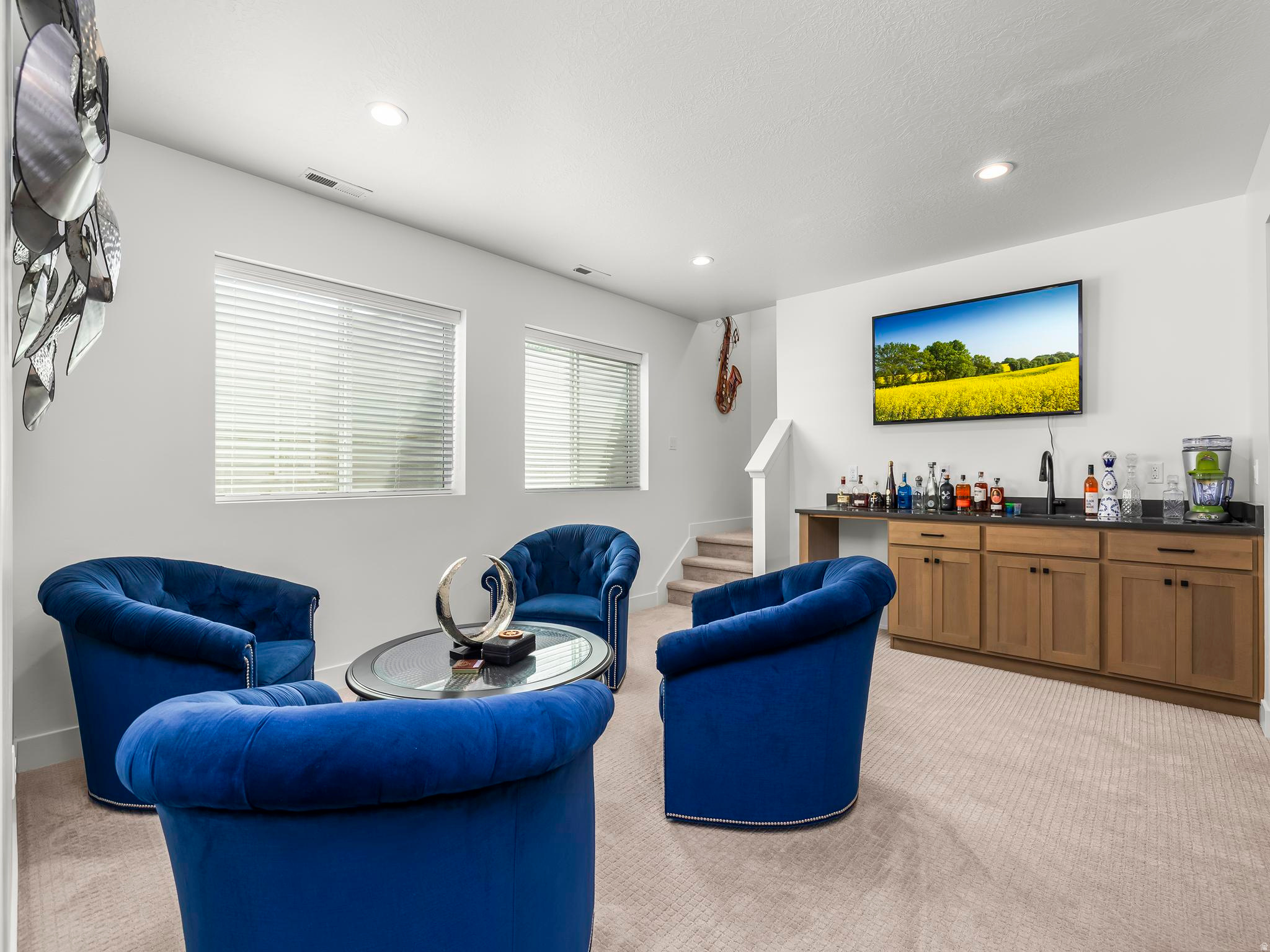 DAYBREAK - Residential