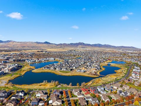 Tiny photo for 11292 S AQUA ST W, South Jordan, UT 84009 (MLS # 2152672)