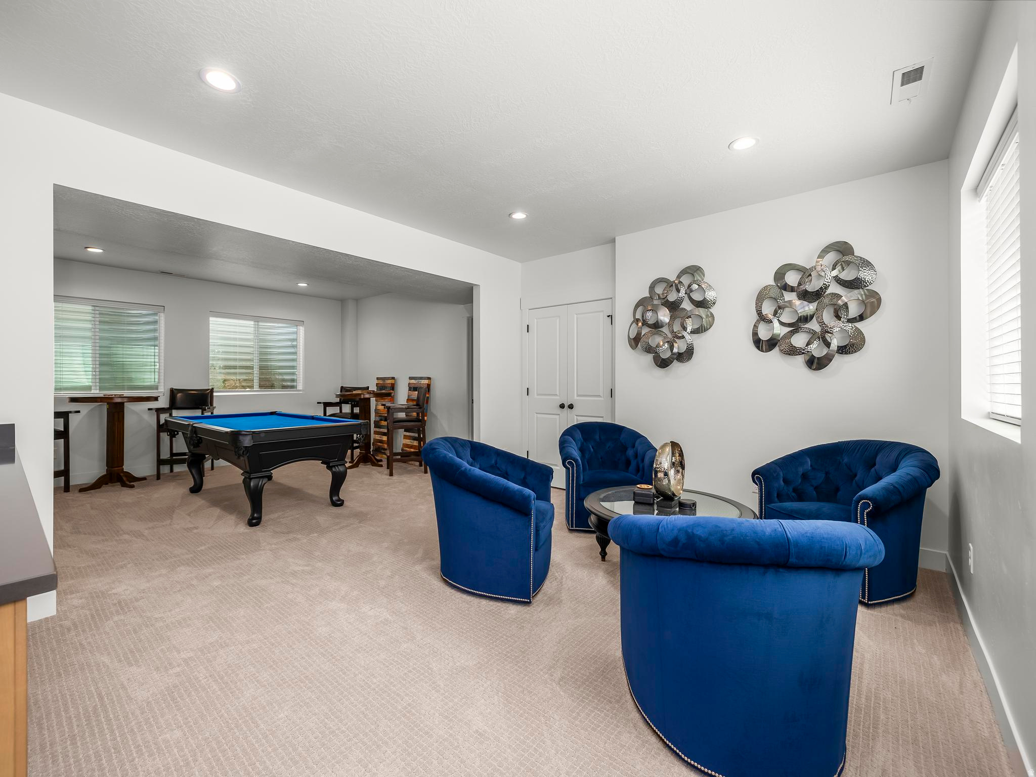 DAYBREAK - Residential