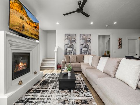 Tiny photo for 11292 S AQUA ST W, South Jordan, UT 84009 (MLS # 2152672)