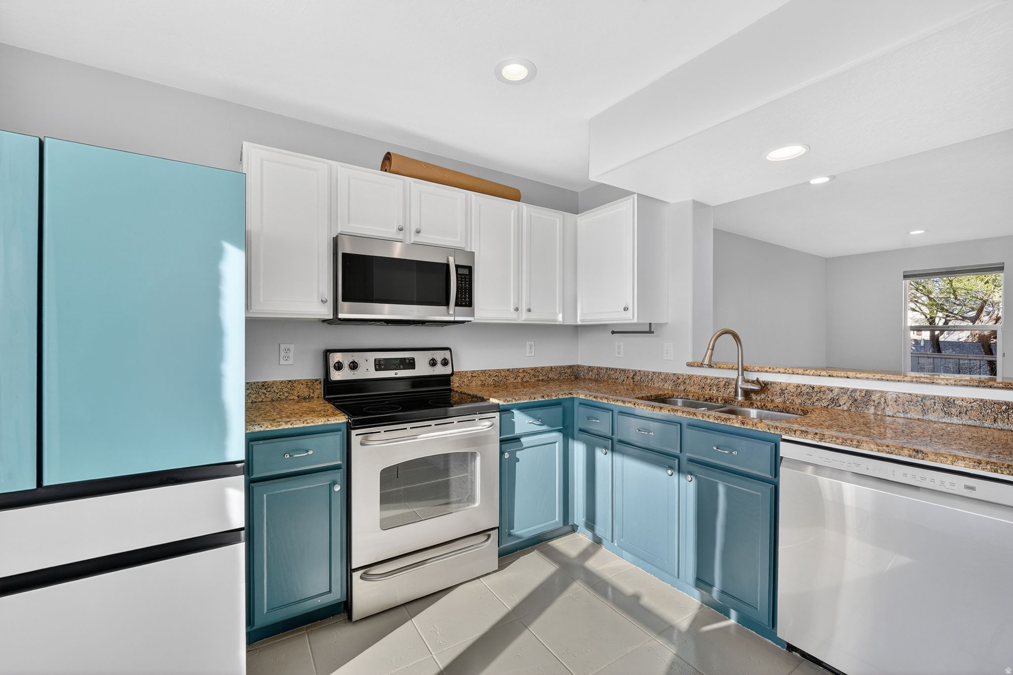 COLD SPRINGS - Residential