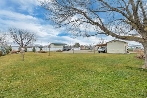 Tiny photo for 4486 S 4300 W, West Haven, UT 84401 (MLS # 2138010)