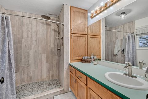 Tiny photo for 4486 S 4300 W, West Haven, UT 84401 (MLS # 2138010)