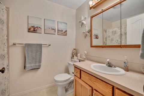 Tiny photo for 4486 S 4300 W, West Haven, UT 84401 (MLS # 2138010)