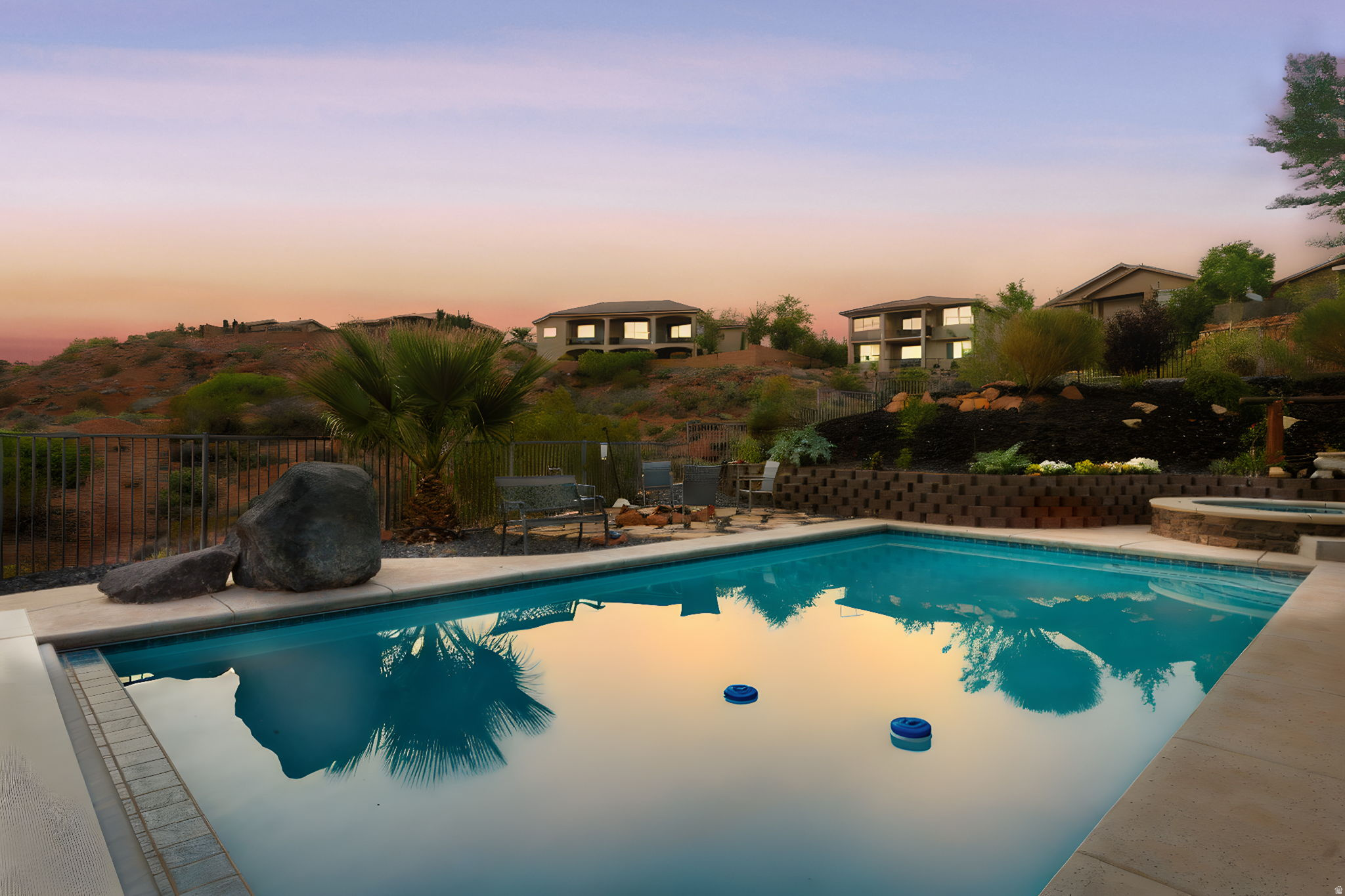 RED CLIFFS PARK ESTATES - Residential