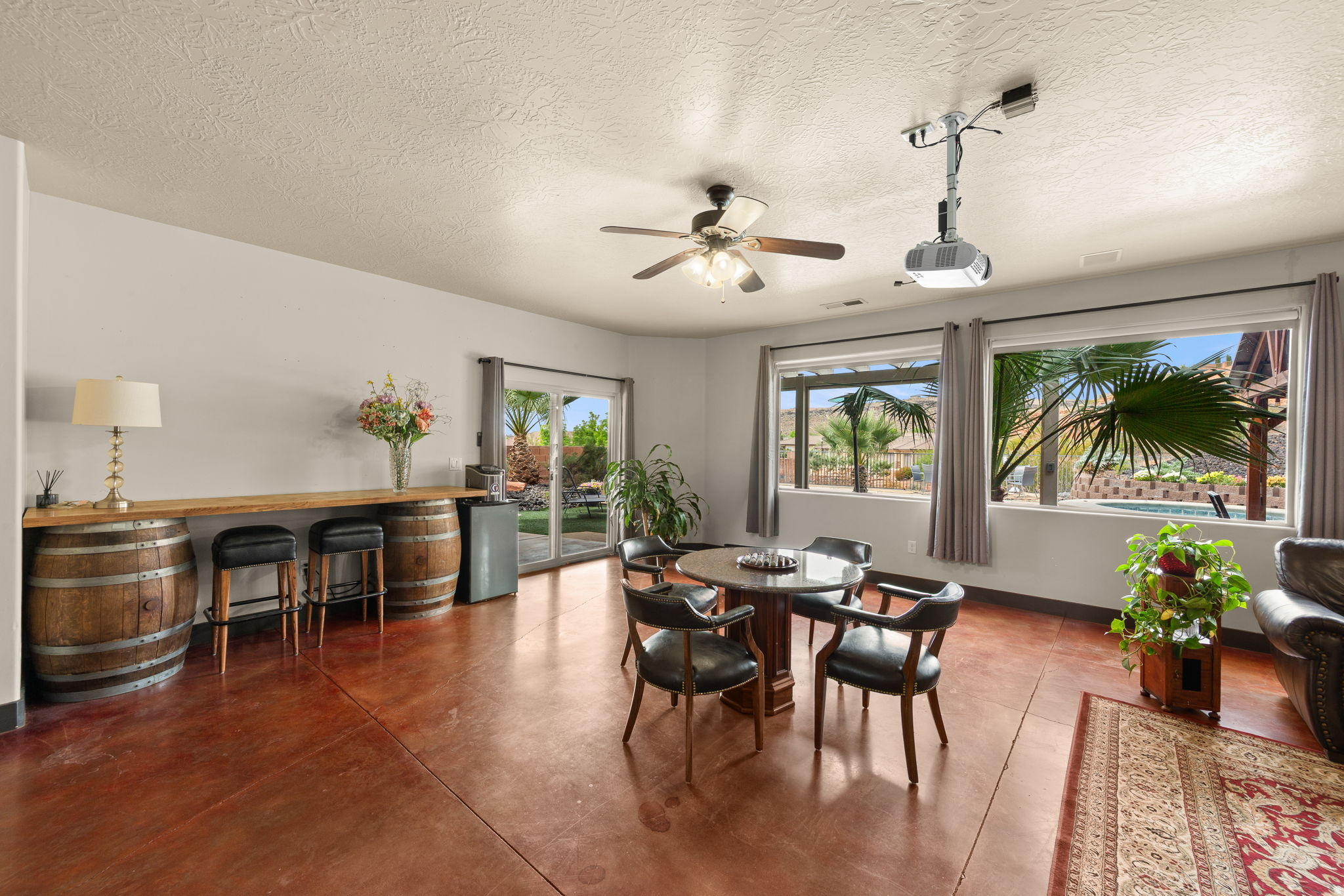 RED CLIFFS PARK ESTATES - Residential