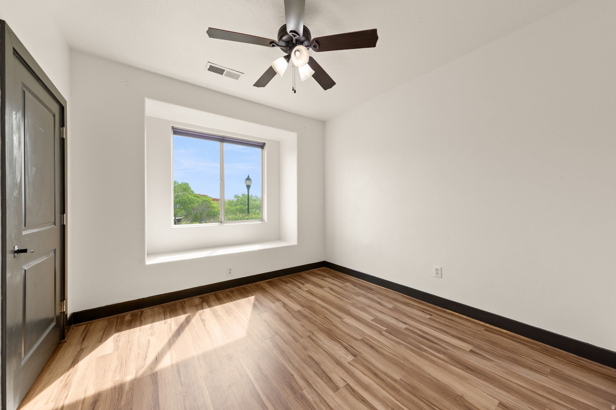 RED CLIFFS PARK ESTATES - Residential