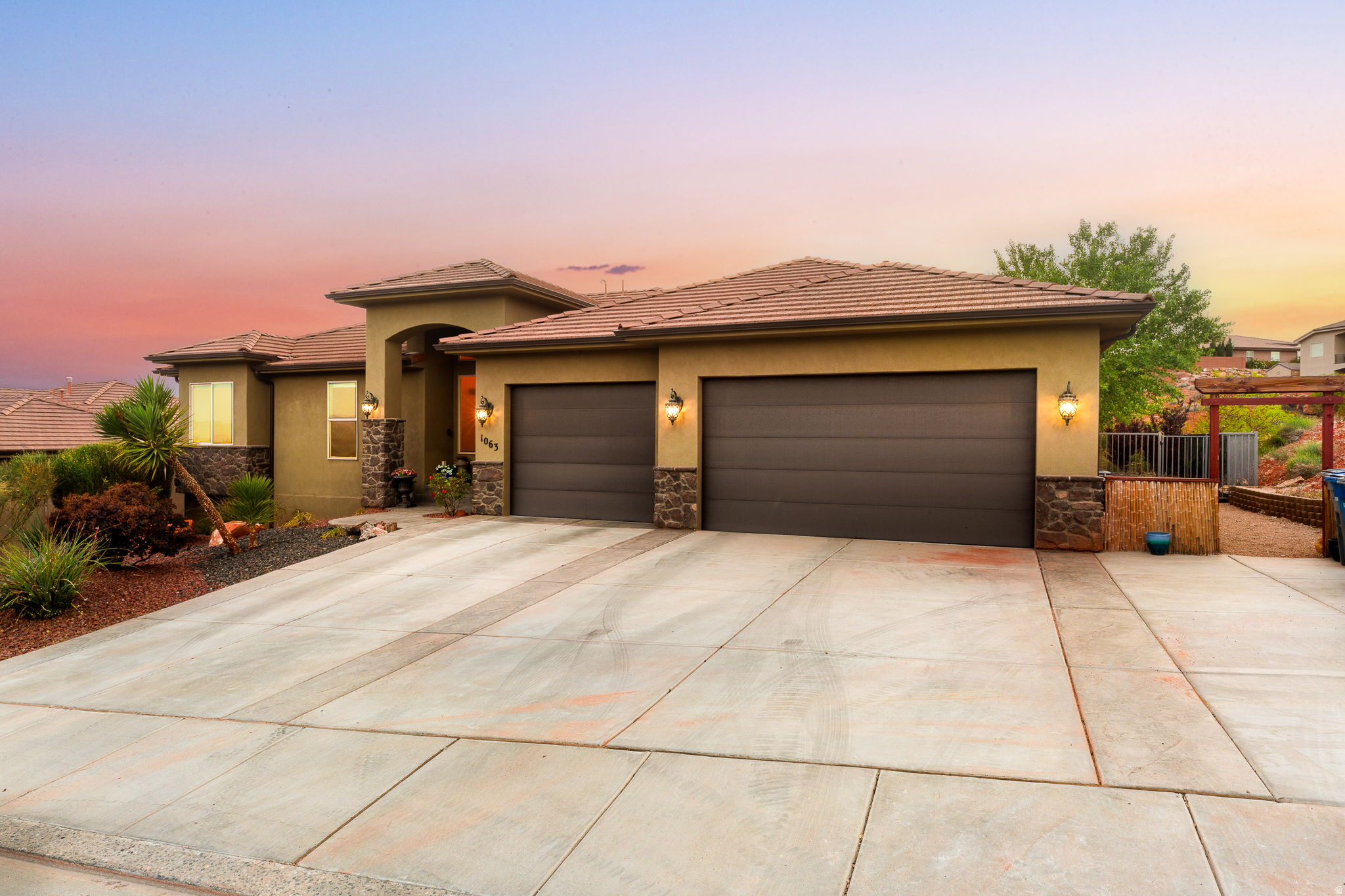 RED CLIFFS PARK ESTATES - Residential