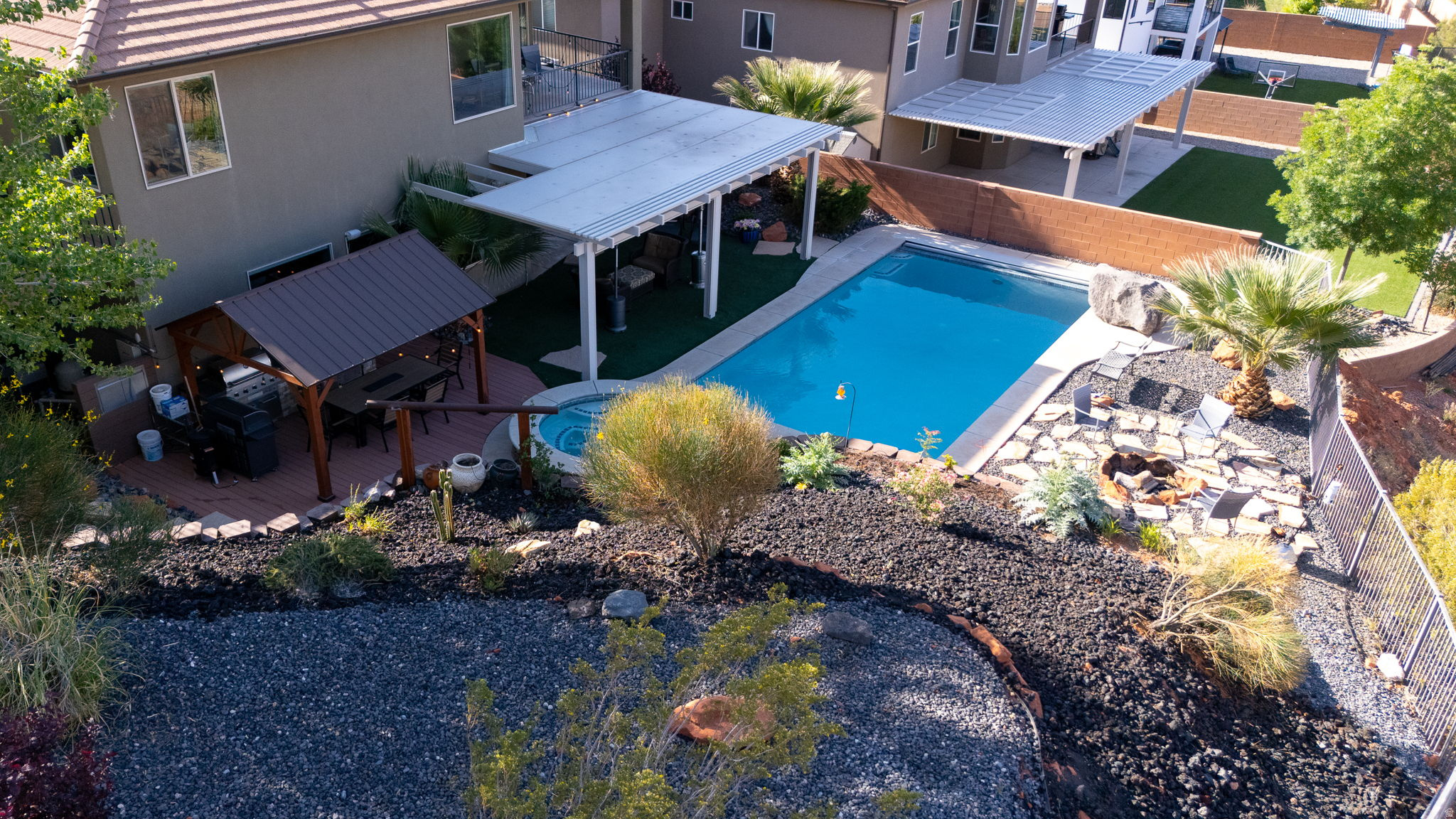 RED CLIFFS PARK ESTATES - Residential