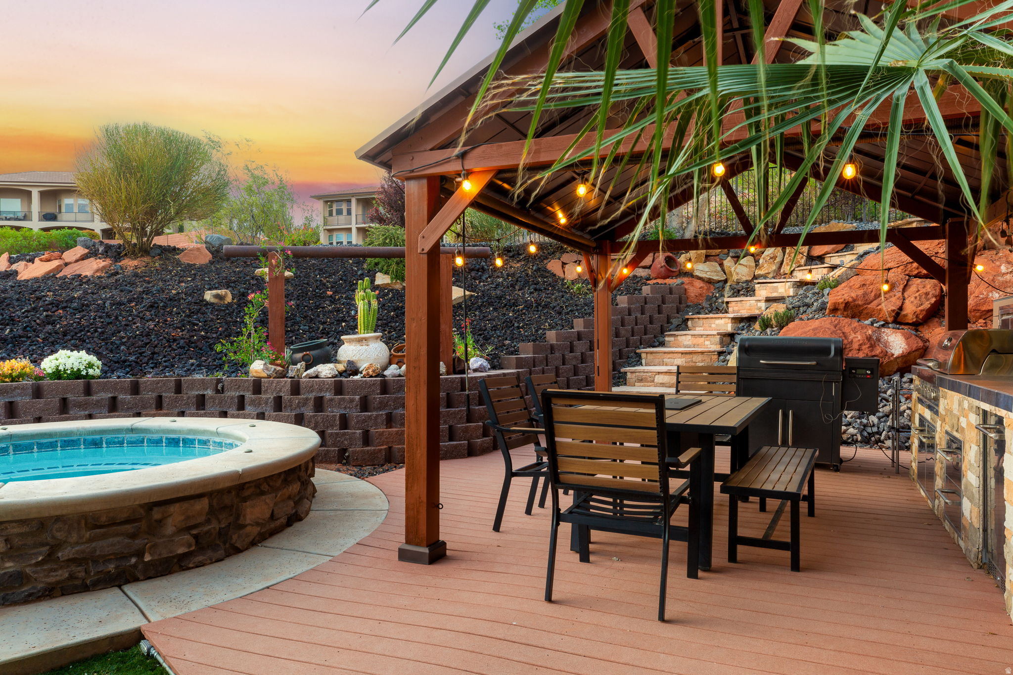 RED CLIFFS PARK ESTATES - Residential