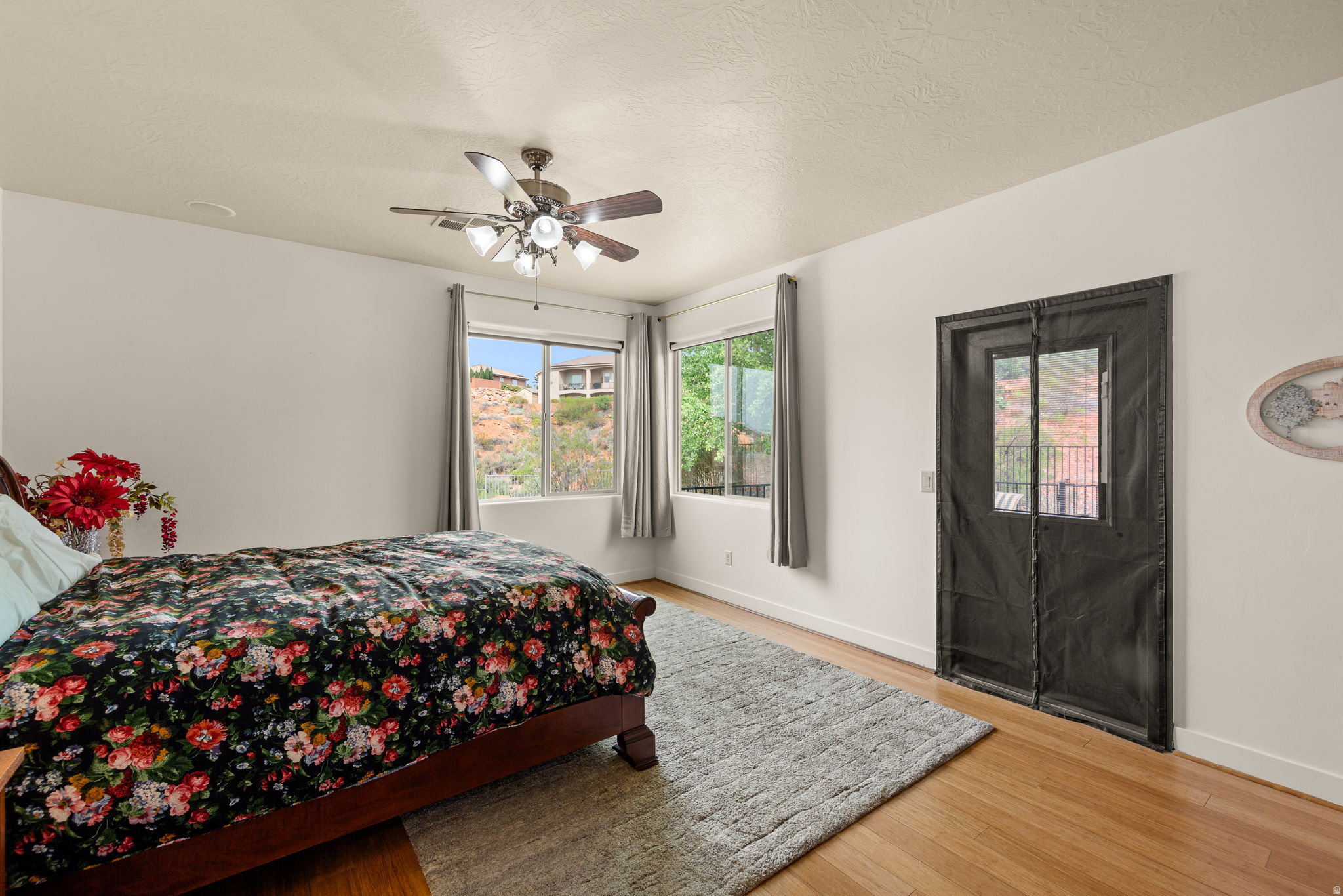 RED CLIFFS PARK ESTATES - Residential