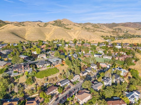 Tiny photo for 955 E NORTHCLIFFE DR, Salt Lake City, UT 84103 (MLS # 2187510)