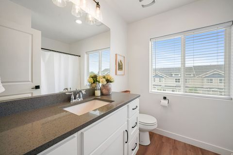 Tiny photo for 1297 S 1080 E, Provo, UT 84606 (MLS # 2151677)
