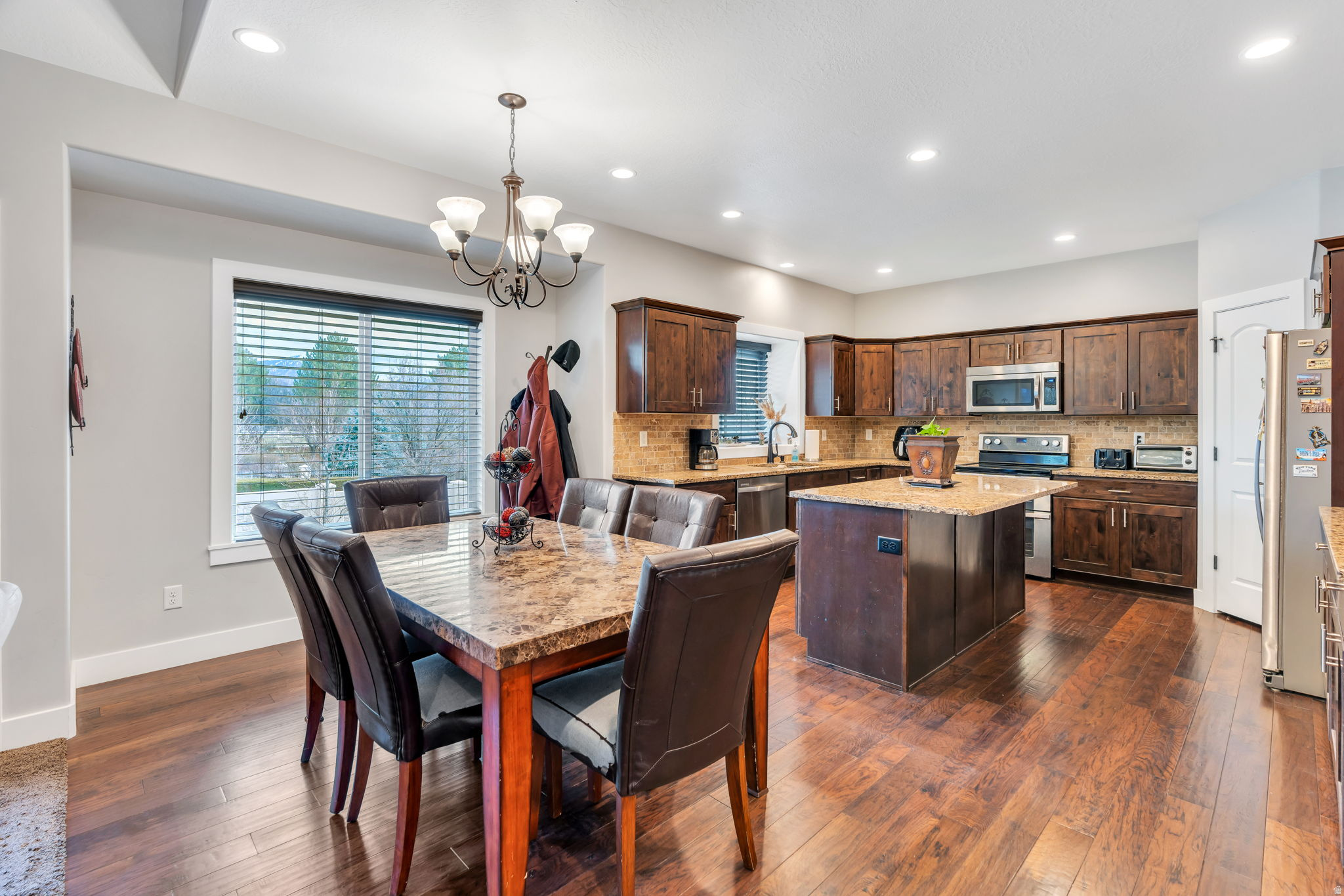 MITCHELL SPRINGS - Residential