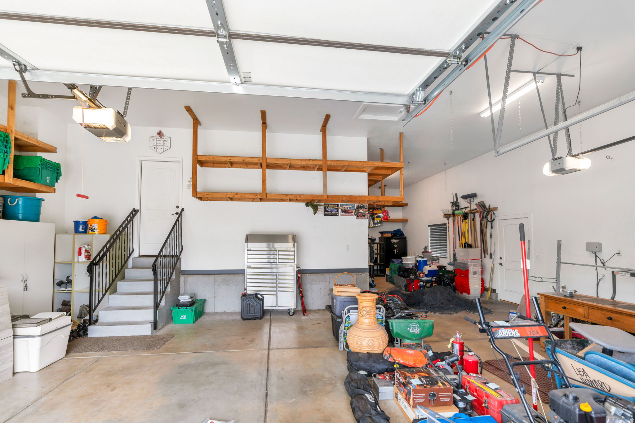 MITCHELL SPRINGS - Residential