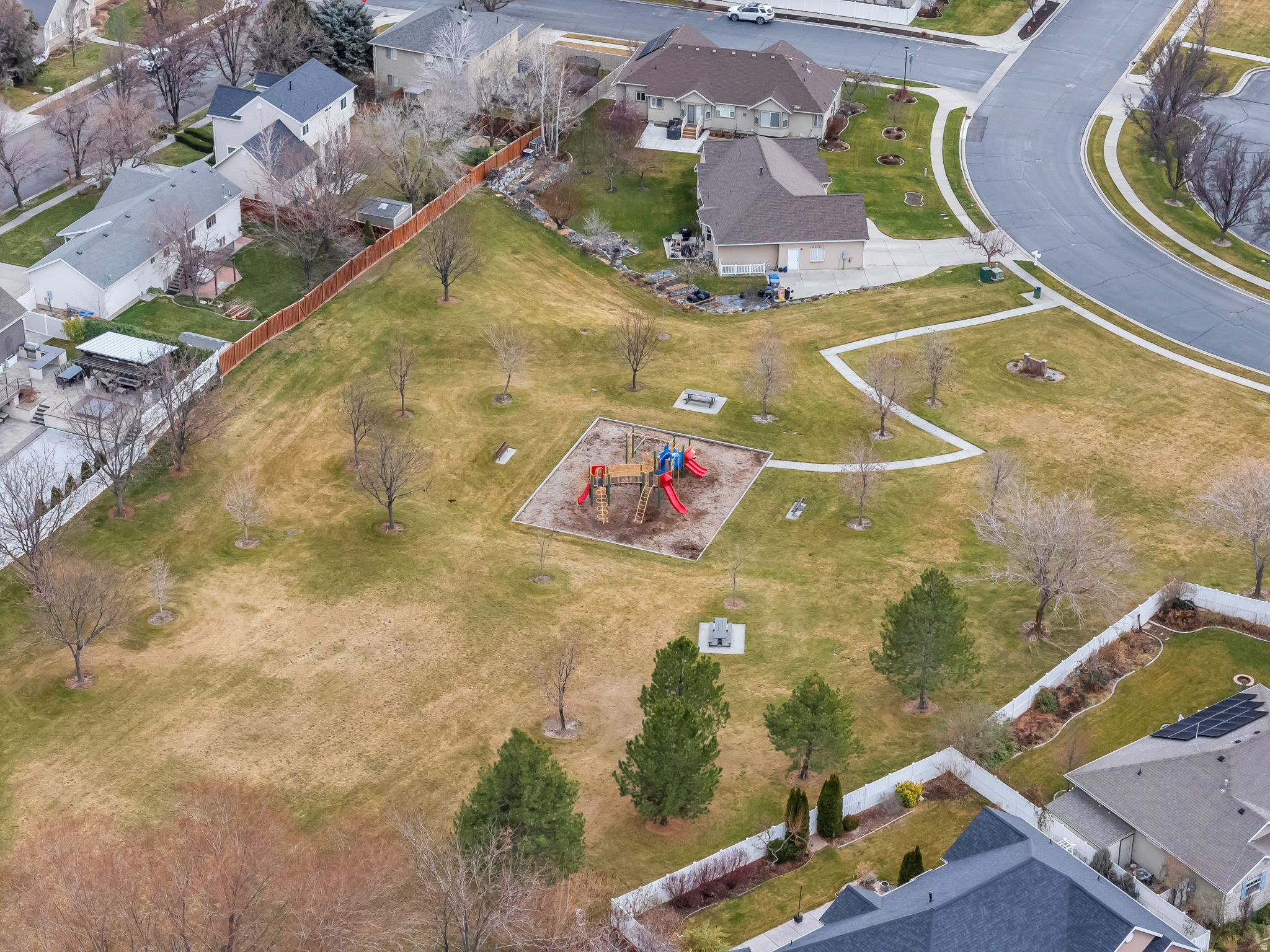 MITCHELL SPRINGS - Residential