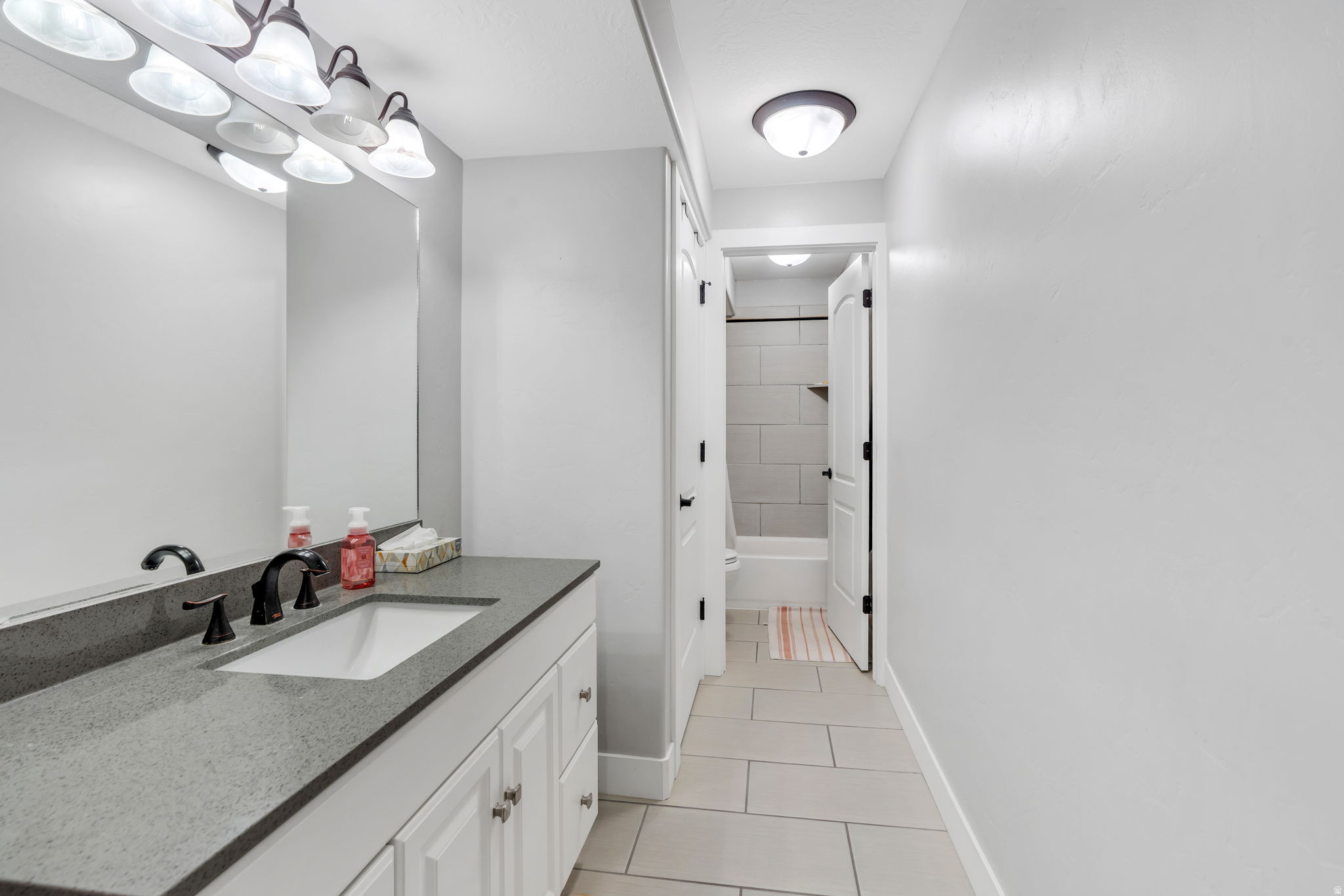 MITCHELL SPRINGS - Residential