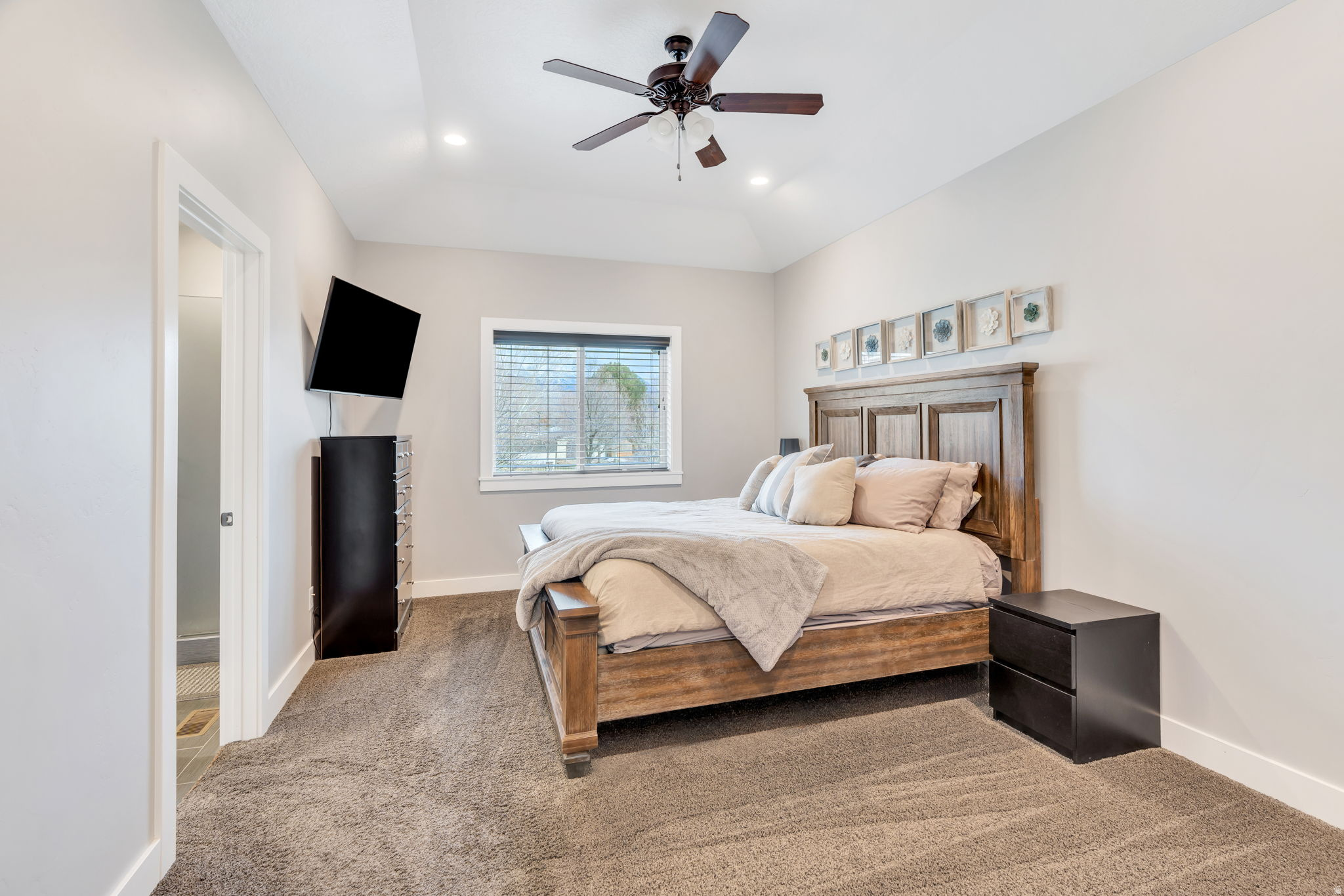 MITCHELL SPRINGS - Residential