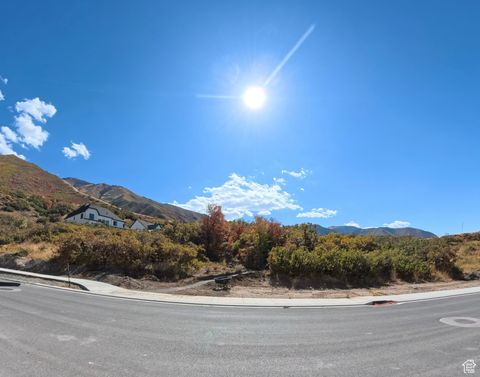 Tiny photo for 278 E MAPLE RIDGE RD S #46, Mapleton, UT 84664 (MLS # 2061144)